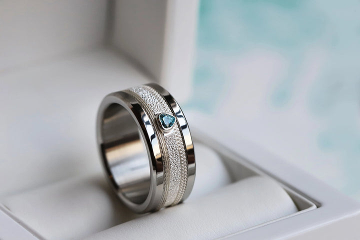 Open Heart - blue 💙Medium 3D center en argent glitter 925 avec zircon bleu pour bague mood interchangeable