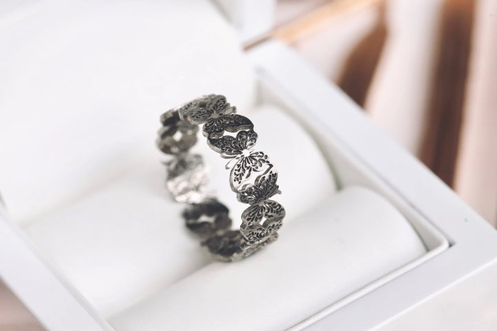 Innenring (Addon) „Edelstahlflügel“ aus geschnittenem Edelstahl – Ring mit Schmetterling
