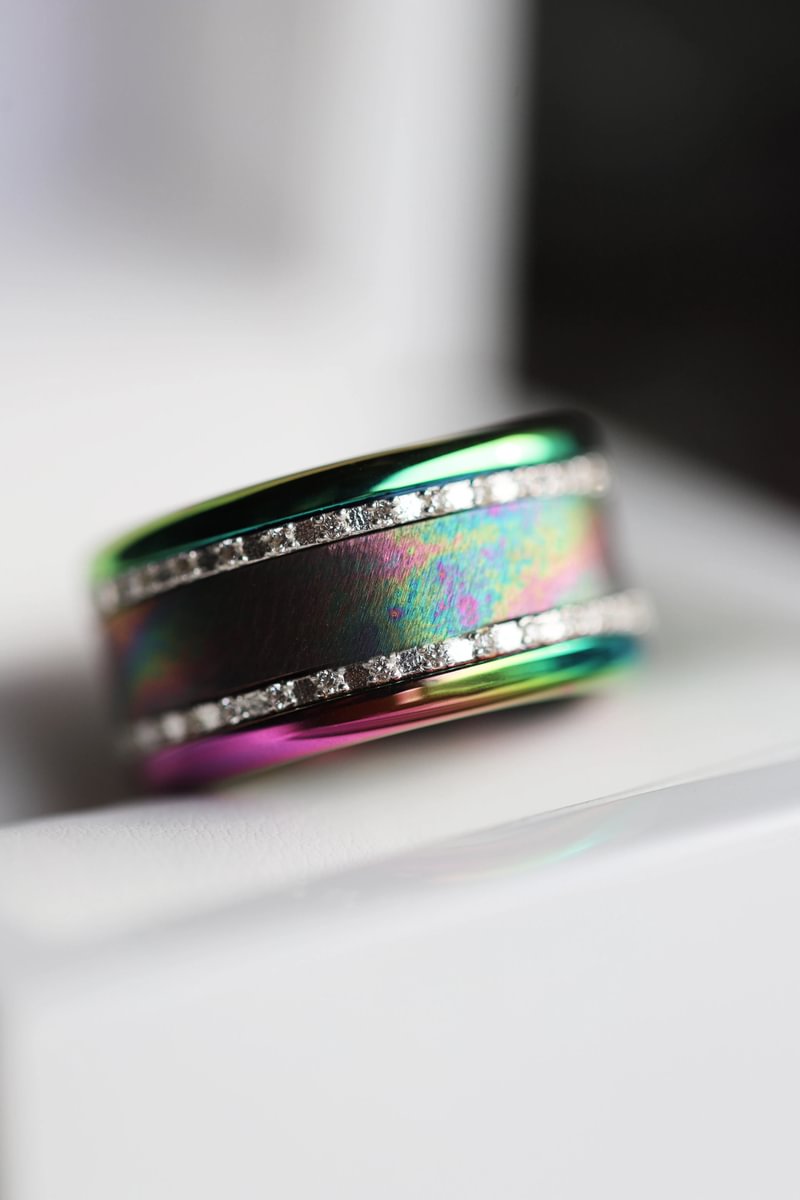 Small Fassung "Rainbow" aus rostfreiem Edelstahl, abgerundet, poliert, für den auswechselbaren mood Ring