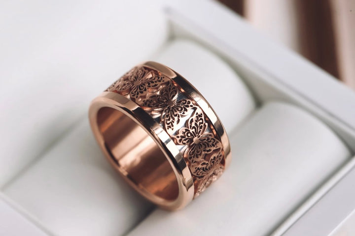Innenring (Addon) „Edelstahlflügel“ aus geschnittenem Edelstahl – Ring mit Schmetterling