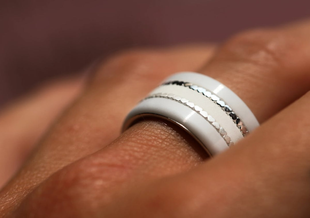 Set von 2 Mini Addons aus 925er Silber "Herzen" Farbe nach Wahl für den auswechselbaren mood Ring