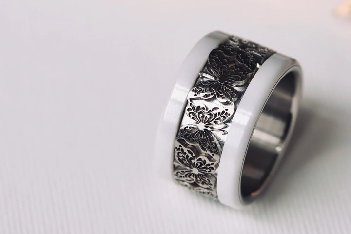 Innenring (Addon) „Edelstahlflügel“ aus geschnittenem Edelstahl – Ring mit Schmetterling