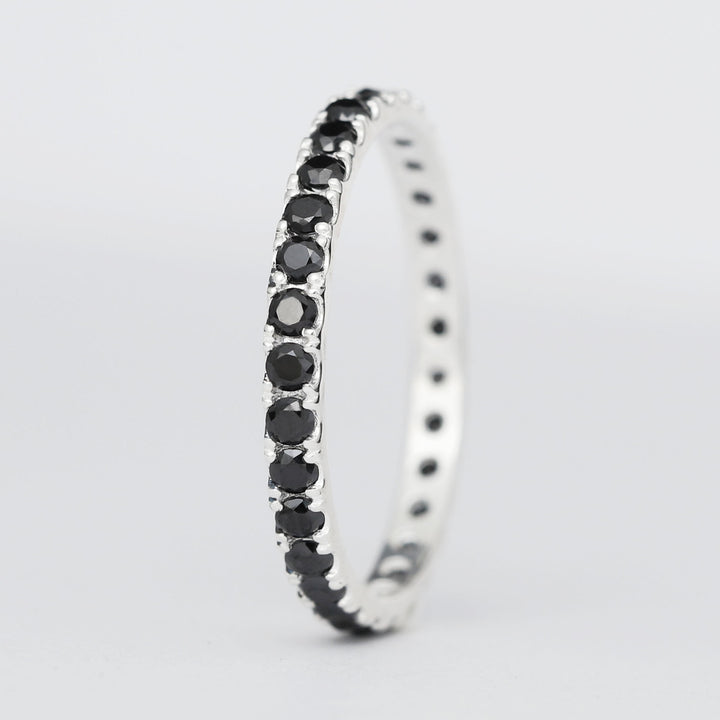 Inner ring (Medium addon) "Aura obscura" 925 silver set with black zircons