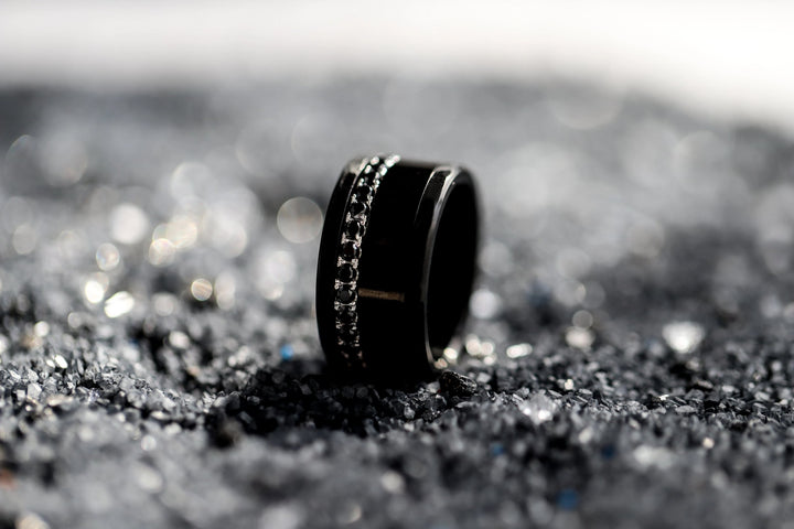 Inner ring (Medium addon) "Aura obscura" 925 silver set with black zircons