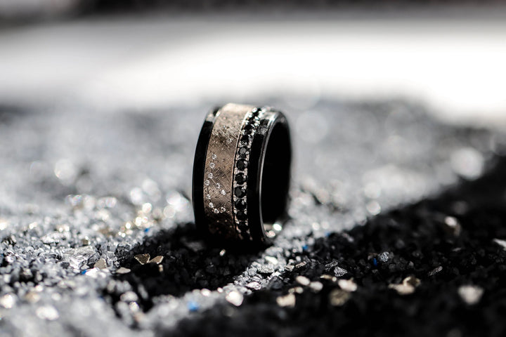 Inner ring (Medium addon) "Aura obscura" 925 silver set with black zircons