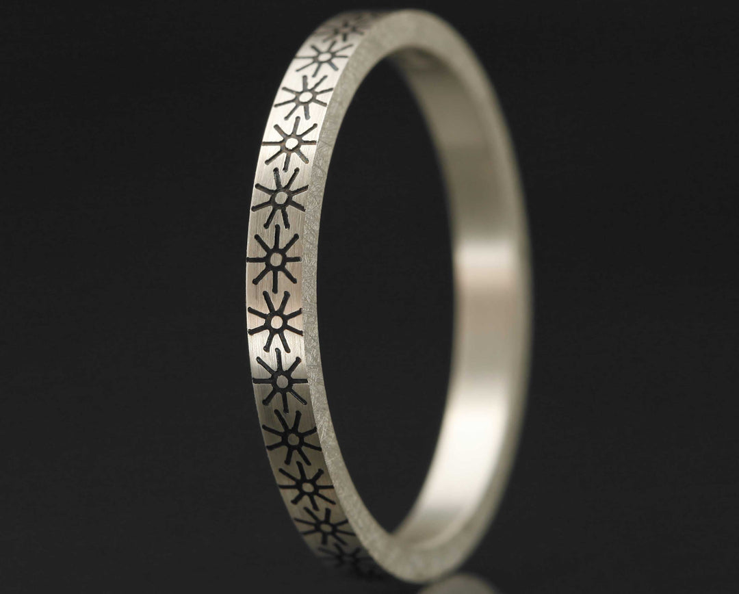 Medium argent Estate