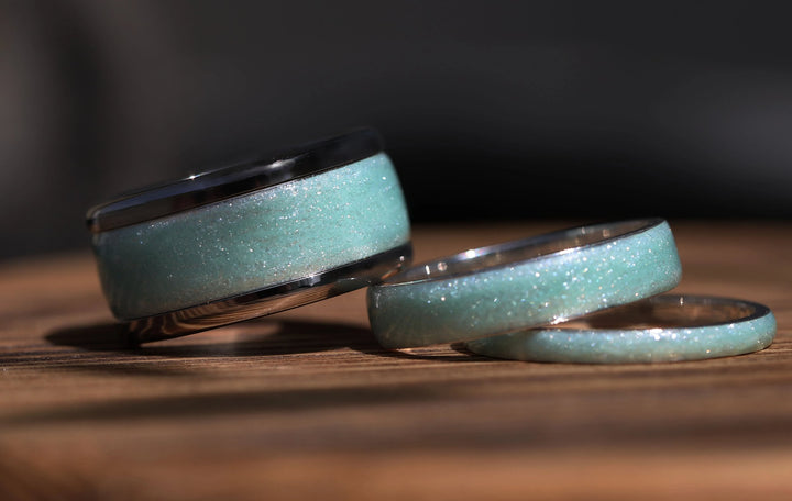 Aqua Glow 🐳 Addon en argent 925 avec un revêtement en émail turquoise - paillettes