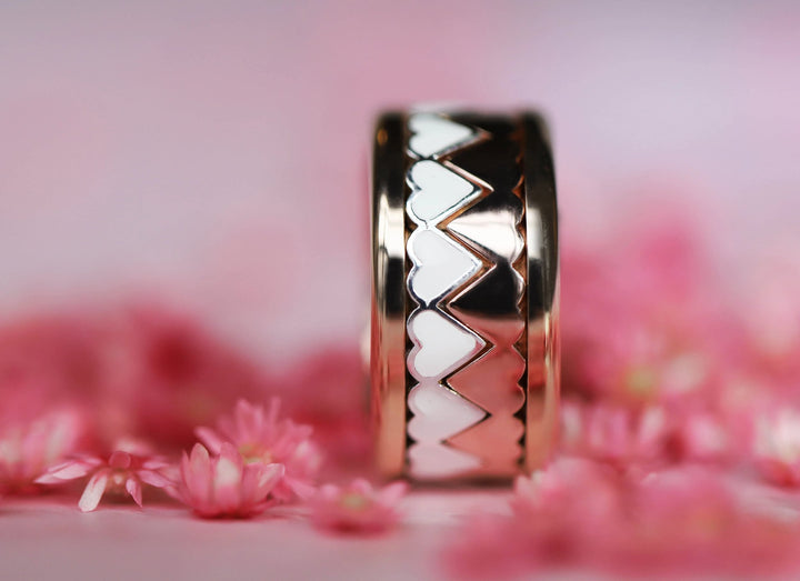🪞 Mirror of Love inner ring (2/3 addon) in 925 silver with white enamel treatment, from the Valentine's Day 2025 collection 🪞