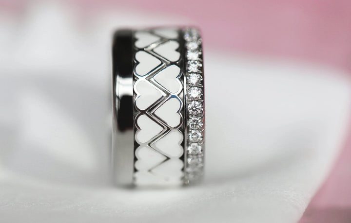 🪞 Mirror of Love inner ring (2/3 addon) in 925 silver with white enamel treatment, from the Valentine's Day 2025 collection 🪞