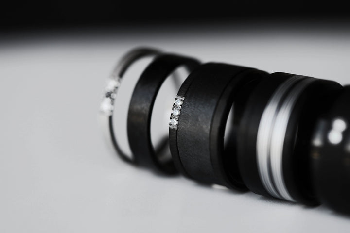 November Set 2024: Kristallines Schwarz