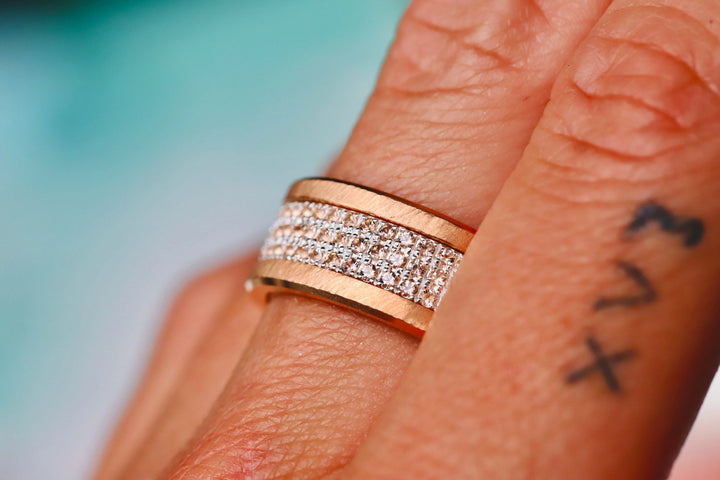 💍 Anneau (addon deux tiers) "Véla Pêche" en argent 925 serti de zircons pêches