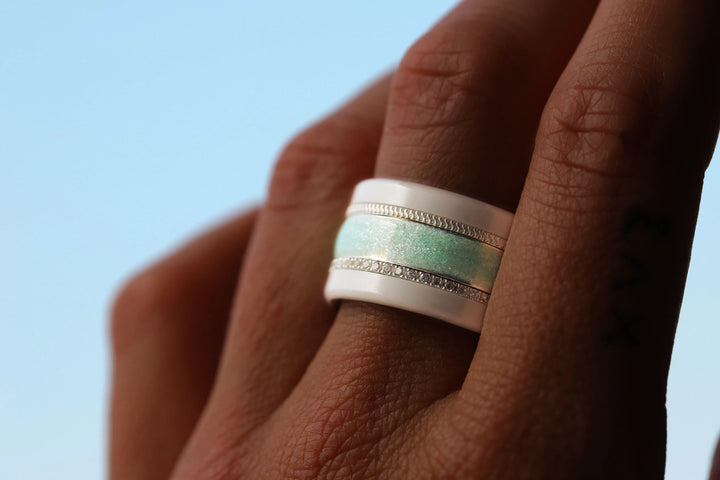 Aqua Glow 🐳 Deux tiers en argent 925 avec un revêtement en émail turquoise - paillettes