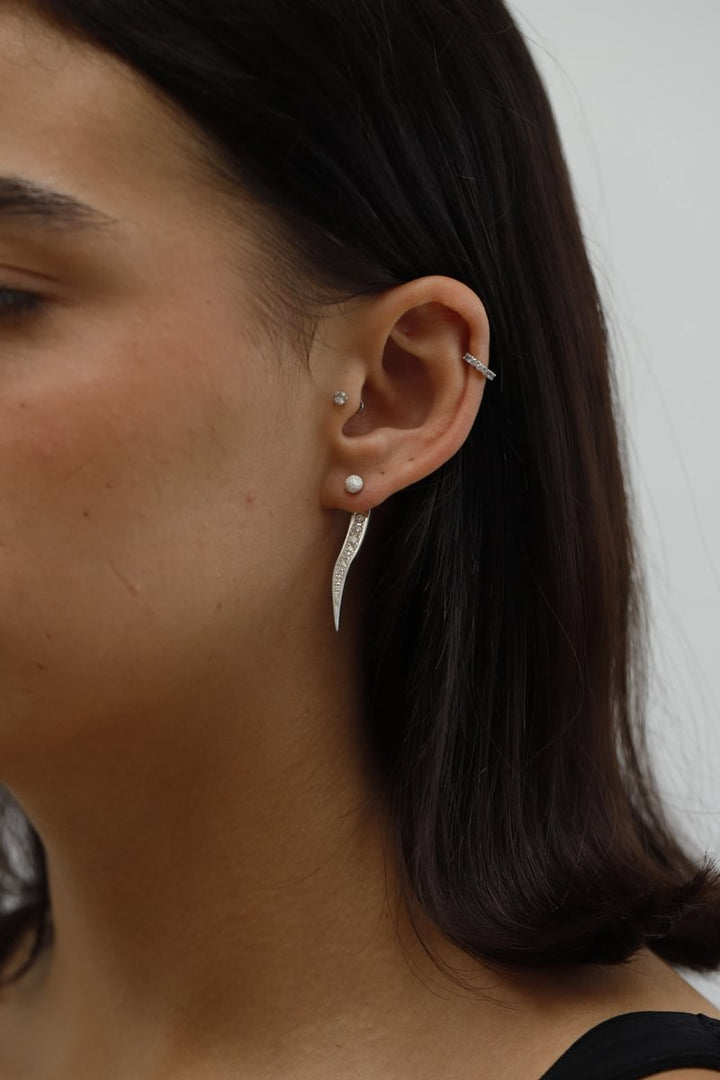 Drop "Naga" mood en argent 925 serti de diamants (Bijou d’oreille)