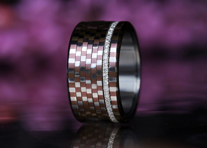 August set 2025: Twist