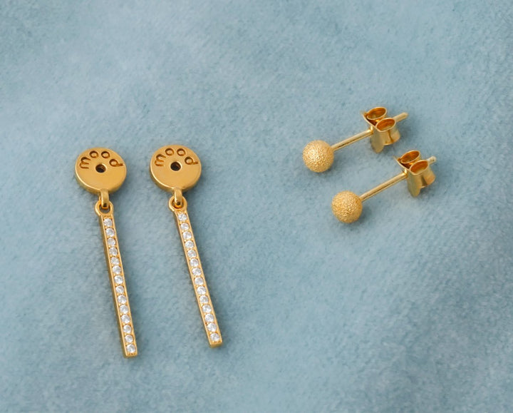 "Clip & Drop Authentic Aura gold" mood in 925 golden silver set with zircons (Interchangeable earrings)