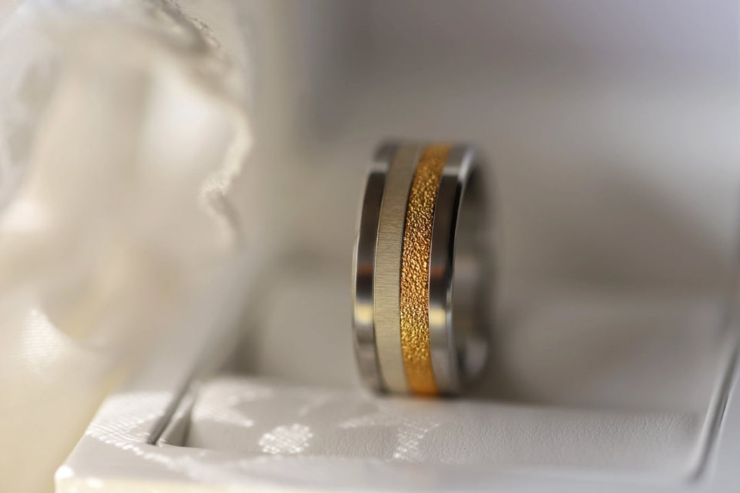 Innenring (Medium Addon) aus 925er Silber "Herbstschnee" Gold Ausführung für auswechselbaren mood Ring
