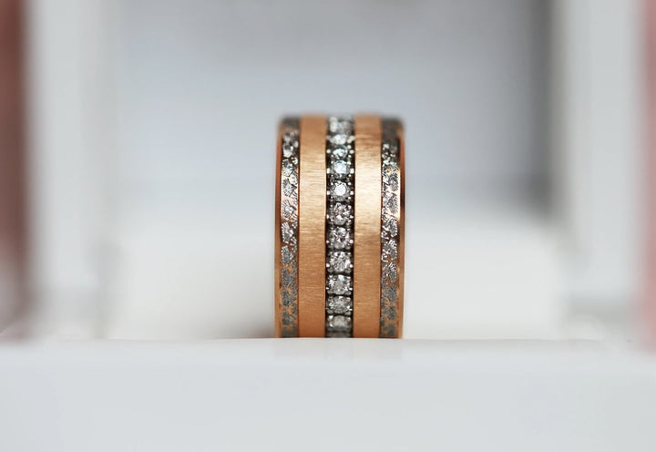 Base "Lady Rose" in steel for interchangeable mood ring– Exclusive edition 2025