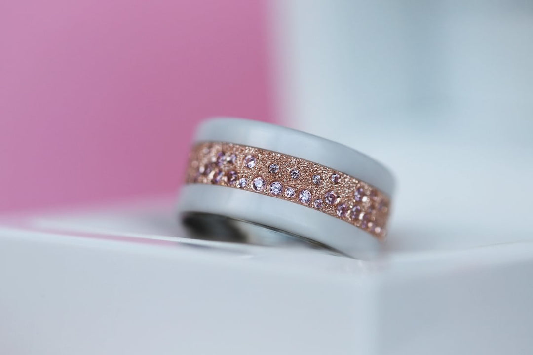 Anneau (deux tiers) "Willow Pink" en argent glitter serti de zircons roses pour bague mood interchangeable