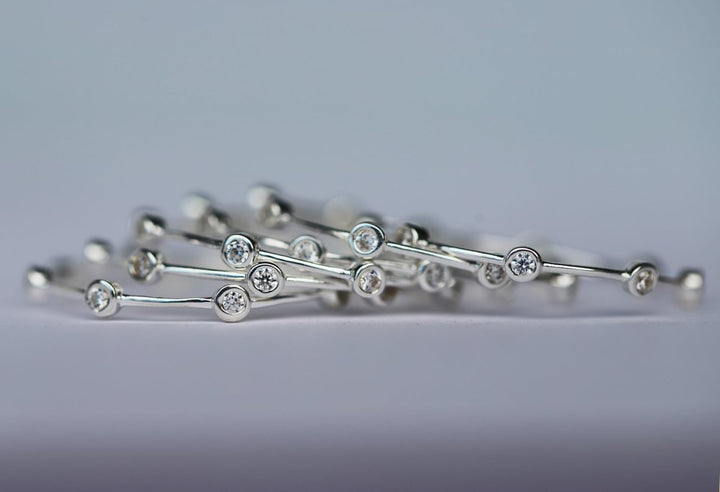 Inner ring in 925 silver "Flying Diamond" polished finish with zircons for interchangeable mood ring