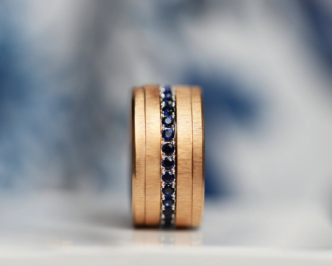 💍 Anneau (addon medium) "Aura Royal" en argent 925 serti de zircons bleus intense