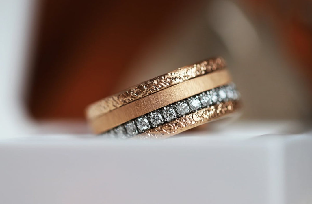 Base extra small "Rock" en acier rose gold inoxydable pour bague mood interchangeable, Edition collector numérotée de 1 à 100