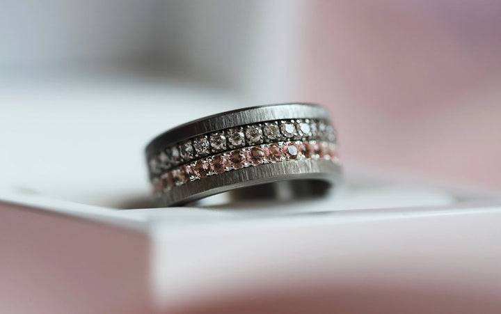 💍 Innenring (Medium Addon) "Aura Kabricot" aus 925er Silber mit apricotfarbenem Zirkonia Steine besetzt serti de zircons abricots