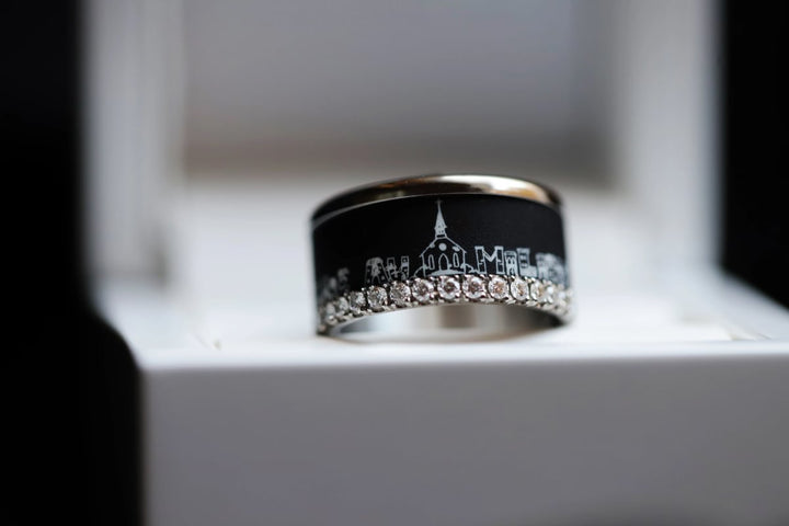 Anneau en polymère noir "Remettre l'église au milieu du village" pour bague mood
