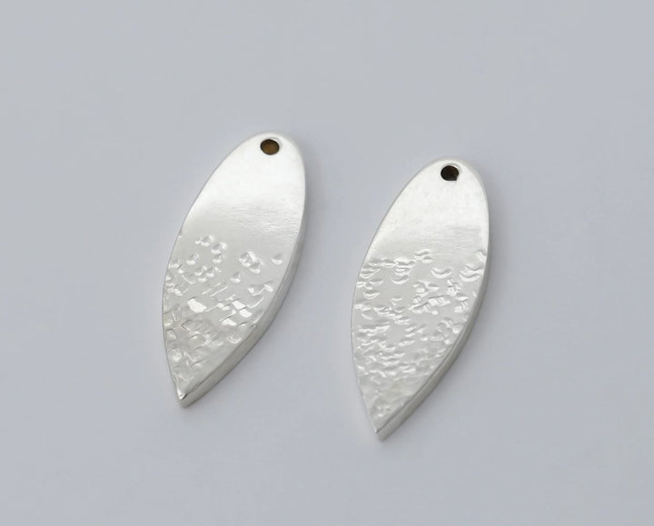 Drop "Geschuppter Opal" mood in 925er Silber (auswechselbarer Ohrschmuck)