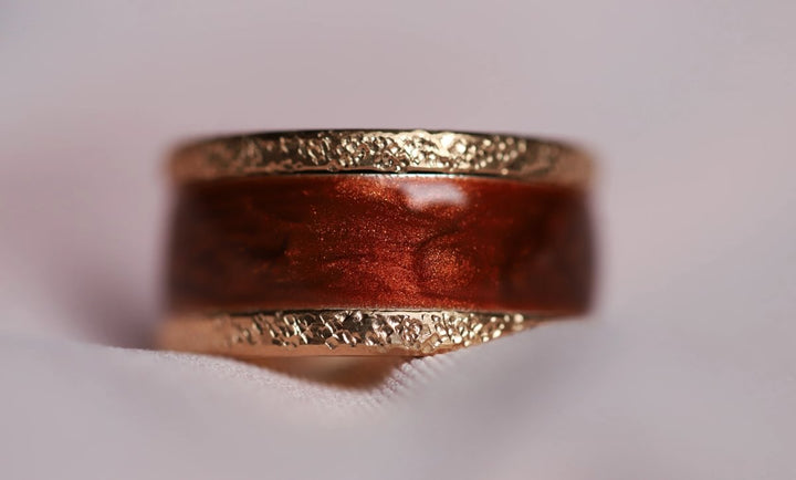 Eye of the Tiger 🐅 inner ring (addon) in 925 silver with a pearly ochre enamel coating