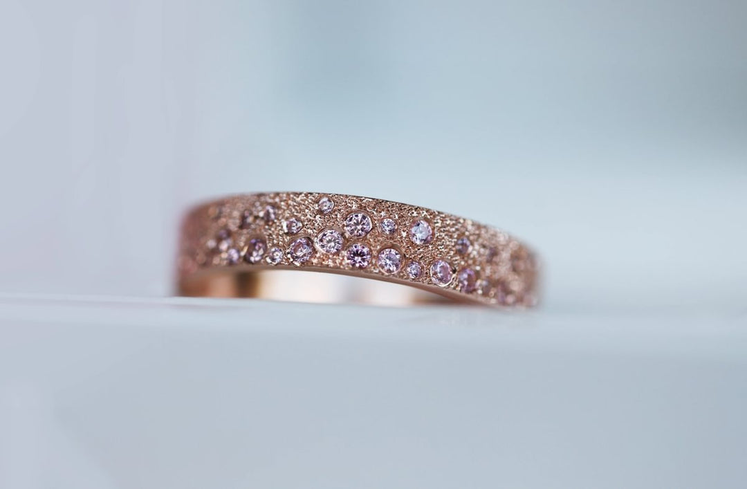 Anneau (deux tiers) "Willow Pink" en argent glitter serti de zircons roses pour bague mood interchangeable