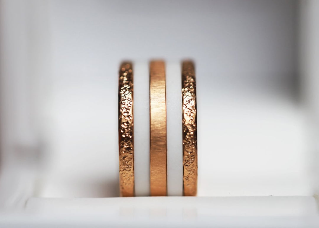 Base small "Rock" en acier rose gold inoxydable pour bague mood interchangeable, Edition collector numérotée de 1 à 100