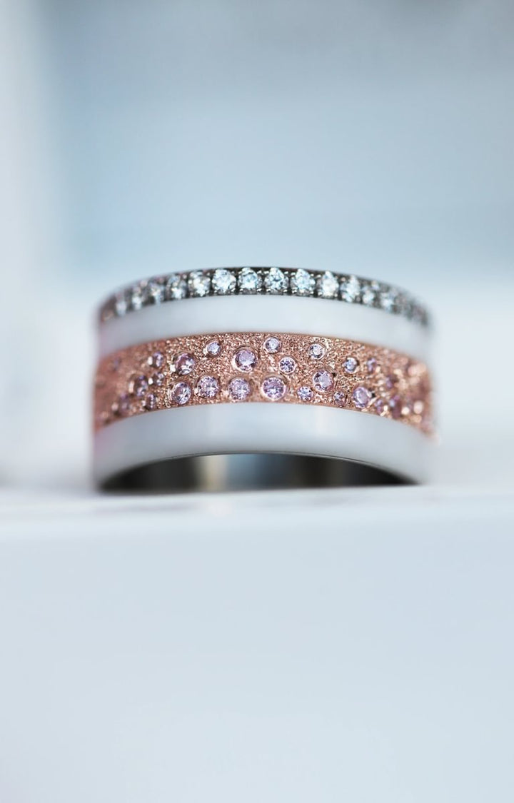 Anneau (deux tiers) "Willow Pink" en argent glitter serti de zircons roses pour bague mood interchangeable