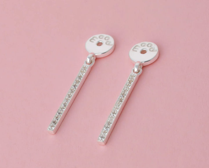 "Drop Authentische Aura" mood aus 925er Silber mit Zirkonia Steine besetzt (Ohrschmuck)
