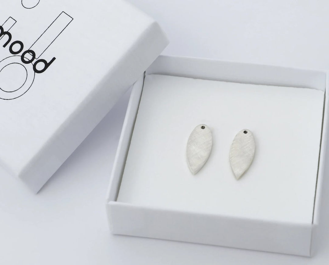 Drop " Gekreuzter Opal" mood in 925er Silber (auswechselbarer Ohrschmuck)
