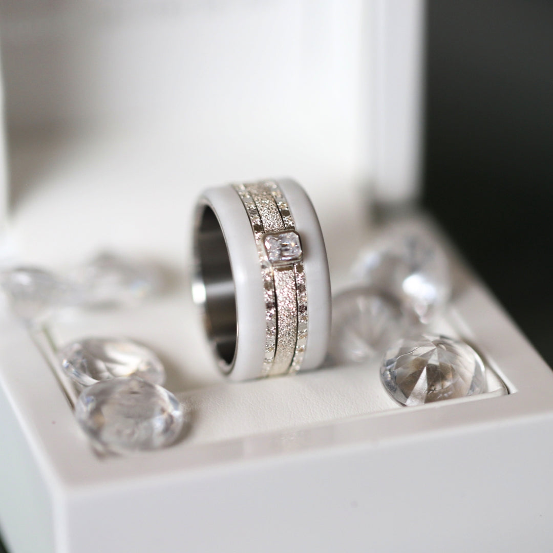 Anneau (addon medium) en argent 925 "Pierre du Grütli" - édition spéciale 1er août 2025 (disponible uniquement pour cette occasion)