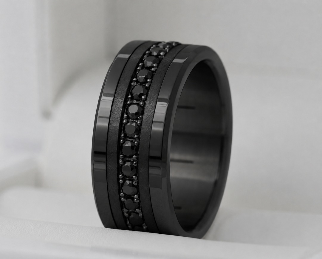 ✨ Aura Obscura Full Black 💍 Anneau (addon medium) en argent black serti de zircons noirs — édition spéciale étoiles & planètes