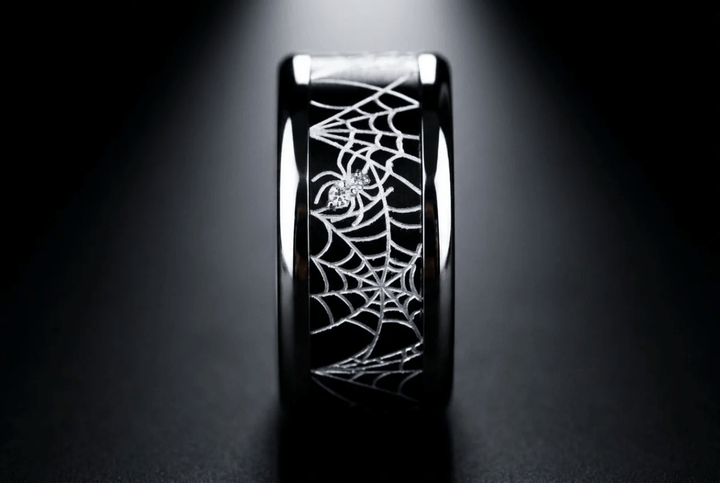 🕷️ Anneau (addon) « Aranea » en aluminium noir serti de diamants