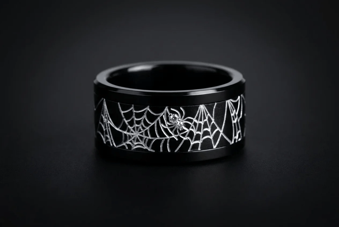 🕷️ Anneau (addon) « Aranea » en aluminium noir serti de diamants