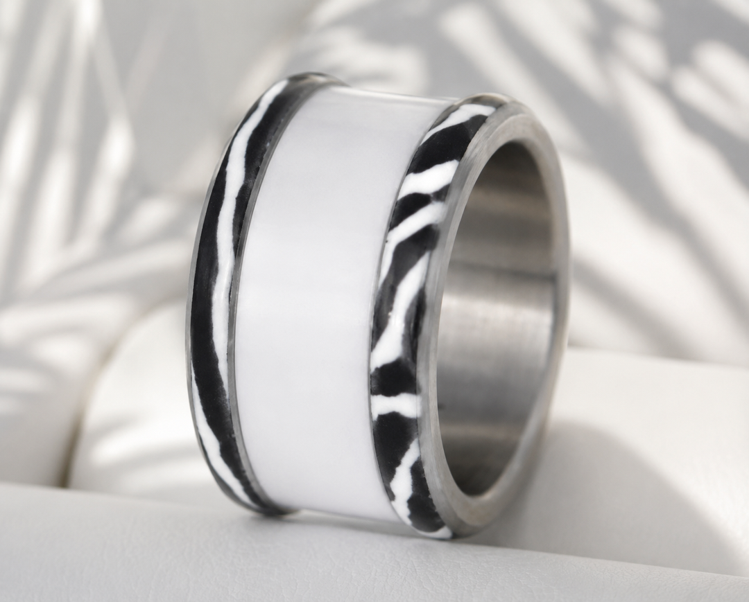 Base large "Base éclat zébré 🦓" en acier carrée pour bague mood interchangeable