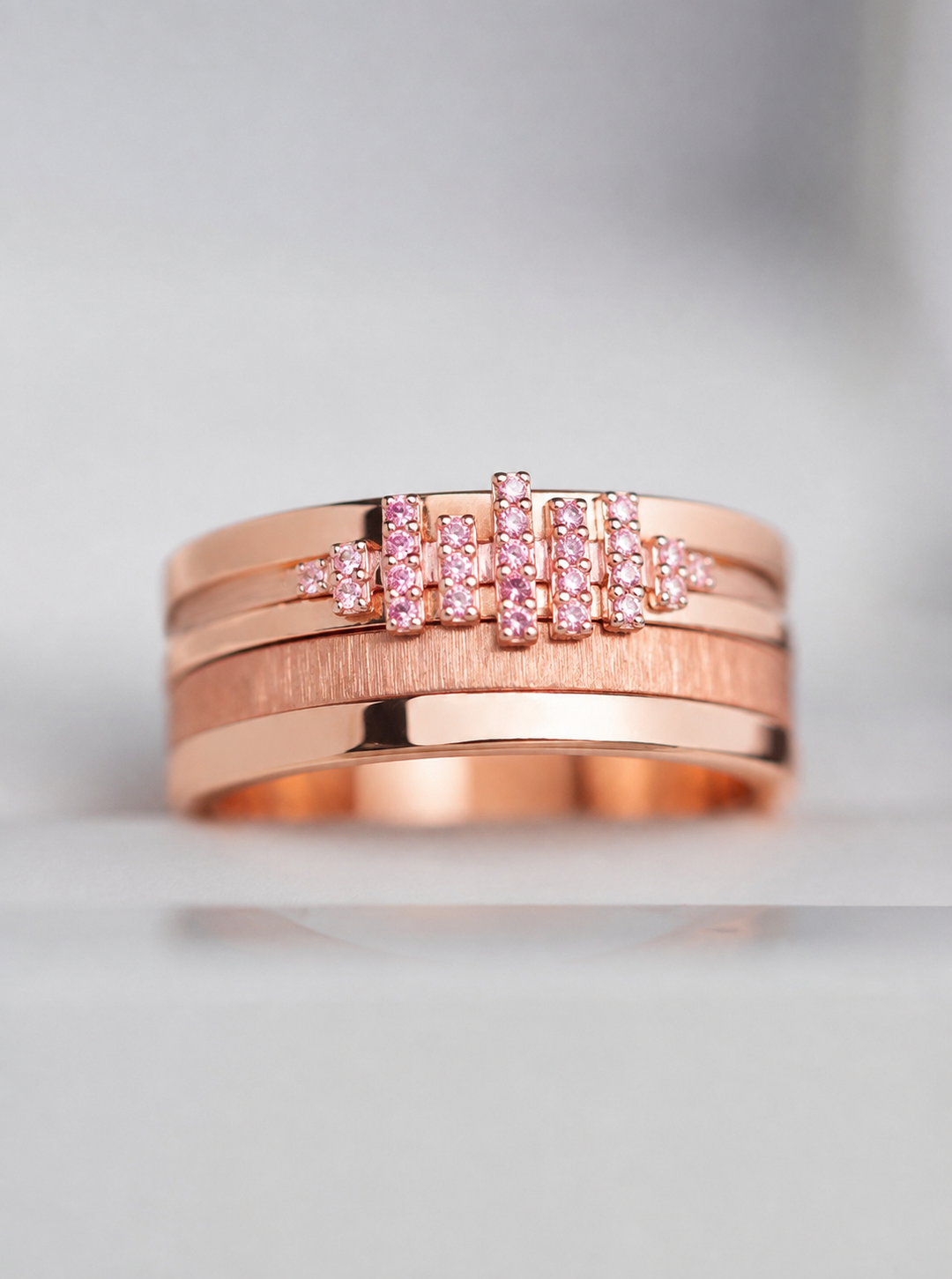 ✨ Stellar Cut Rose Gold 💠 Mini 3D center en argent rose gold serti de zircons roses — édition spéciale étoiles & planètes