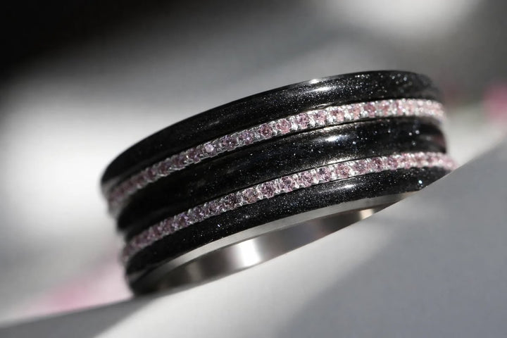 Voile Céleste 🖤  anneau (medium) en argent 925 avec un revêtement en émail noir - paillettes