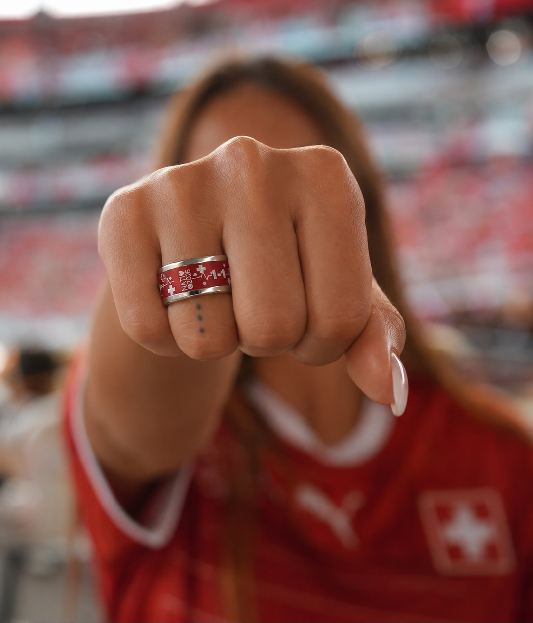 Anneau mood « Sang-Froid » en aluminium rouge — Nati 2026