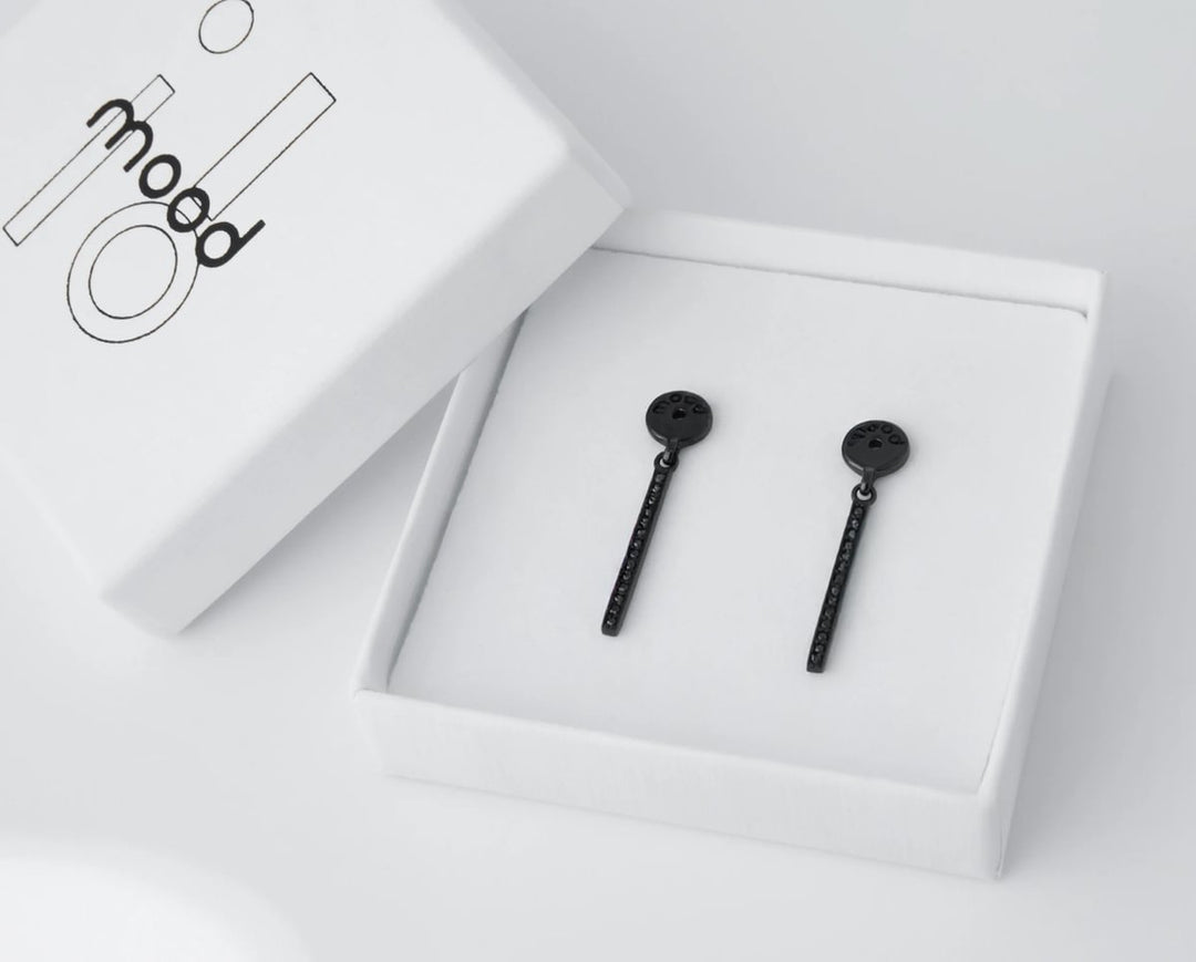"Drop Aura obscura " mood en argent 925 serti de zircons noirs (Bijou d'oreille)