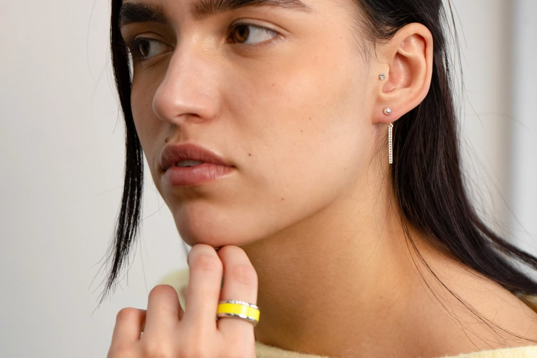 Drop „Frostige Aura“ Ohrhänger aus 925er Silber mit grauen Zirkonia Steinen für mood Ohrringe