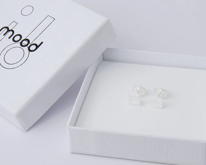 Coffret Aura authentique - square (bijoux d'oreille et 1 anneau)