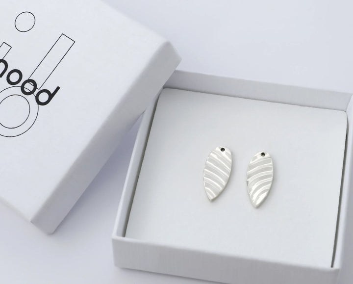 Drop "Gewellter Opal" mood in 925er Silber (auswechselbarer Ohrschmuck)