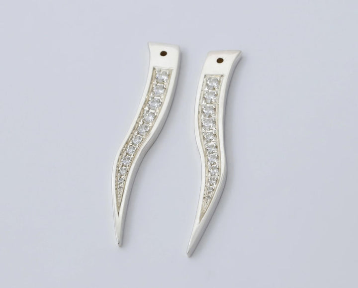 Drop "Naga" mood en argent 925 serti de diamants (Bijou d’oreille)
