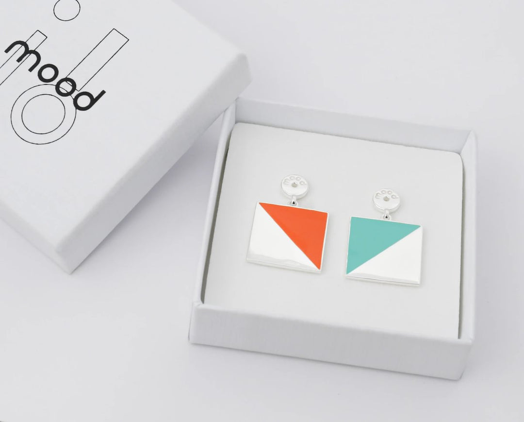 "Drop Azthèque " mood en argent 925 et revêtement en émail (Bijou d'oreille)