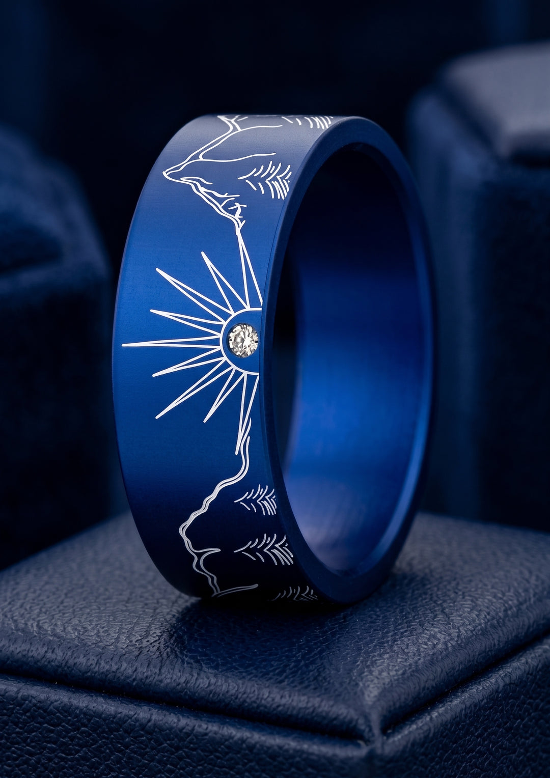💙 L'addon de Sabine — addon en aluminium bleu marine gravé « Dents du Midi », serti de diamants
