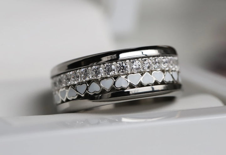 Interchangeable mood ring "Snowy hearts"  in 925 silver with zirconia and interchangeable color